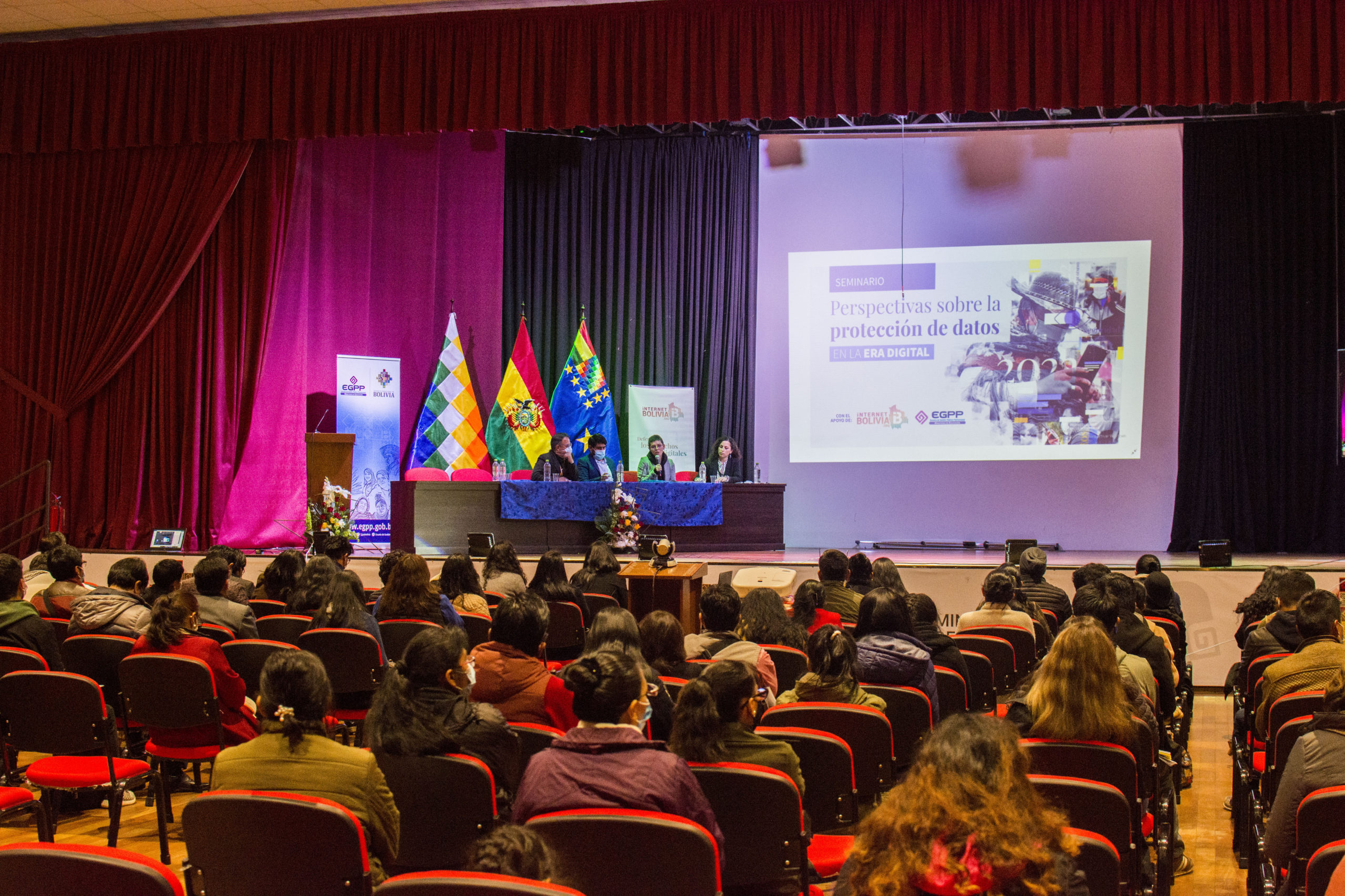 Los datos personales importan: masiva participación en el Seminario «Perspectivas de la protección de datos en la Era Digital»